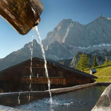 Betovering Van De Levenskracht Ramsau am Dachstein